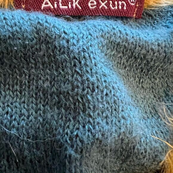 Beautiful Retro Girls Chartreuse cherry sweater. 🍒 size 5. - Picture 5 of 7